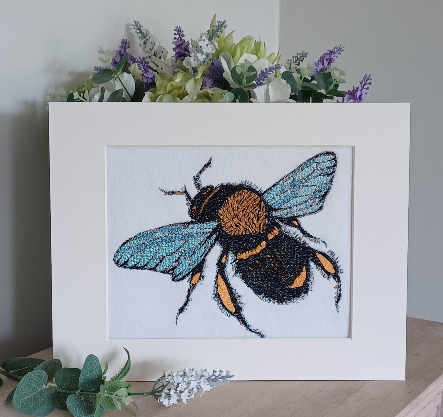 Framed bee embroidery design