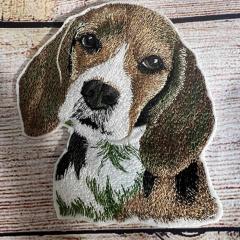 Showcasing Canine Charm: The American Beagle Embroidery Masterpiece