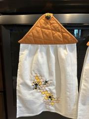 Embroidering Enchantment Buzzing Bees and Honeycombs in Kitchen Decor