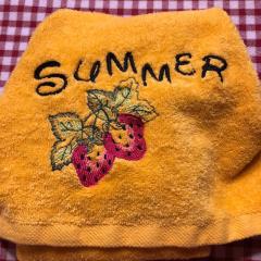 Strawberry Free Embroidery Design: Freshen Up Your Towels!
