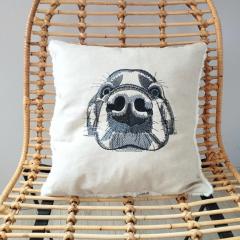 DIY Beagle Art: A Greyscale Embroidery Project Master the Art