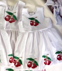 Stitch a Taste of Summer: Cherry Design DIY Fresh Fruit Embroidery