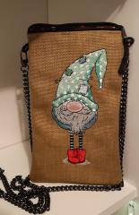 Bag_with_dwarf_winter_embroidery_design.jpg