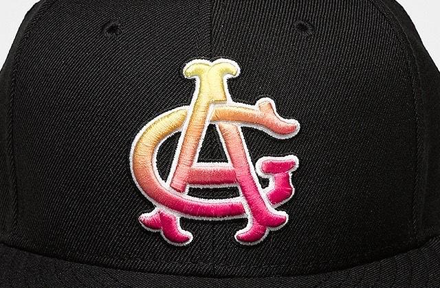 Gradient_embroidery_design.jpeg